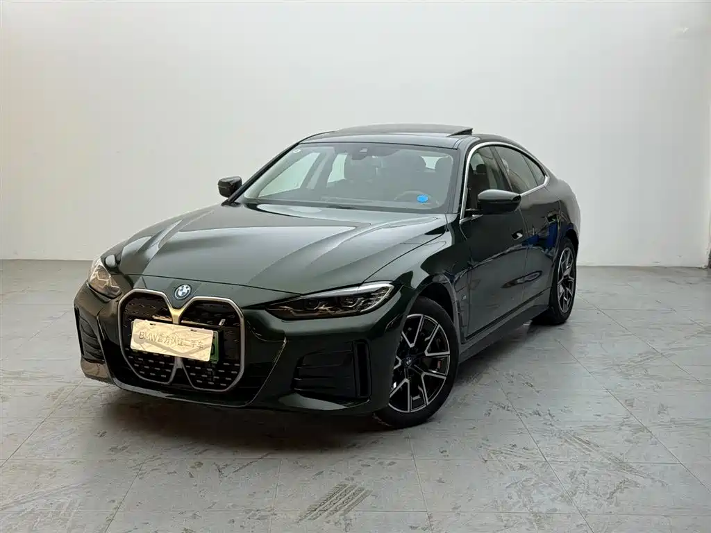 BMW i4 2023 eDrive35