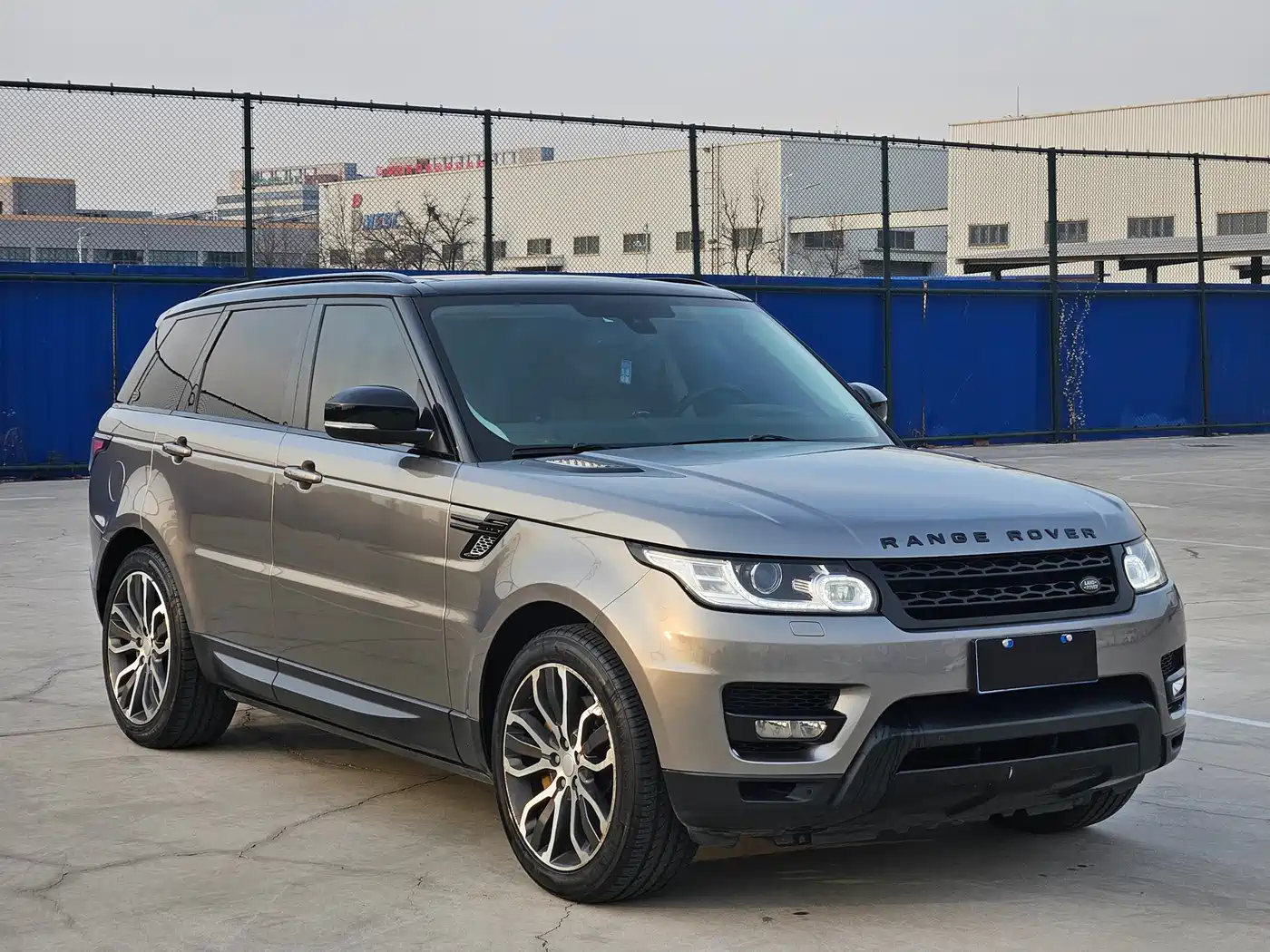 Land Rover Range Rover Sport 2015 3.0 SDV6 HSE DYNAMIC фото 3