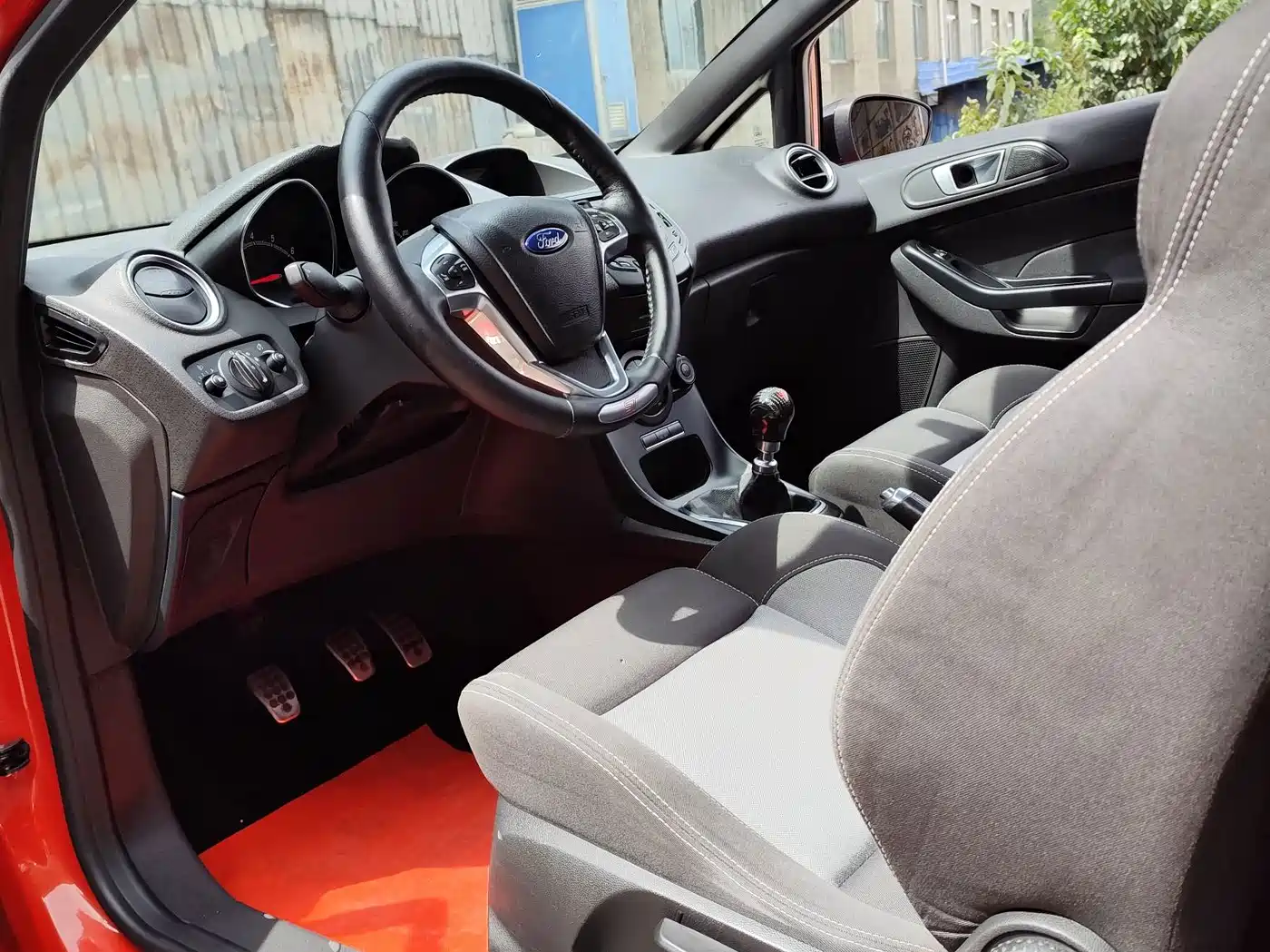 Ford Fiesta (Import) 2013 2013 1.6T ST