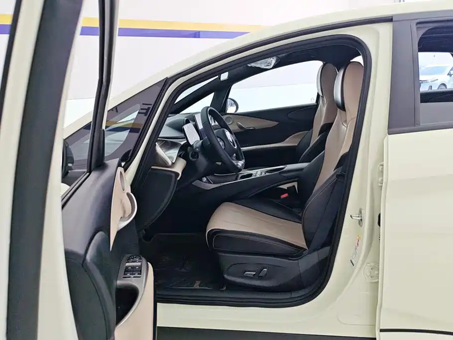 BYD Dolphin 2026 2025 420km Freedom Edition
