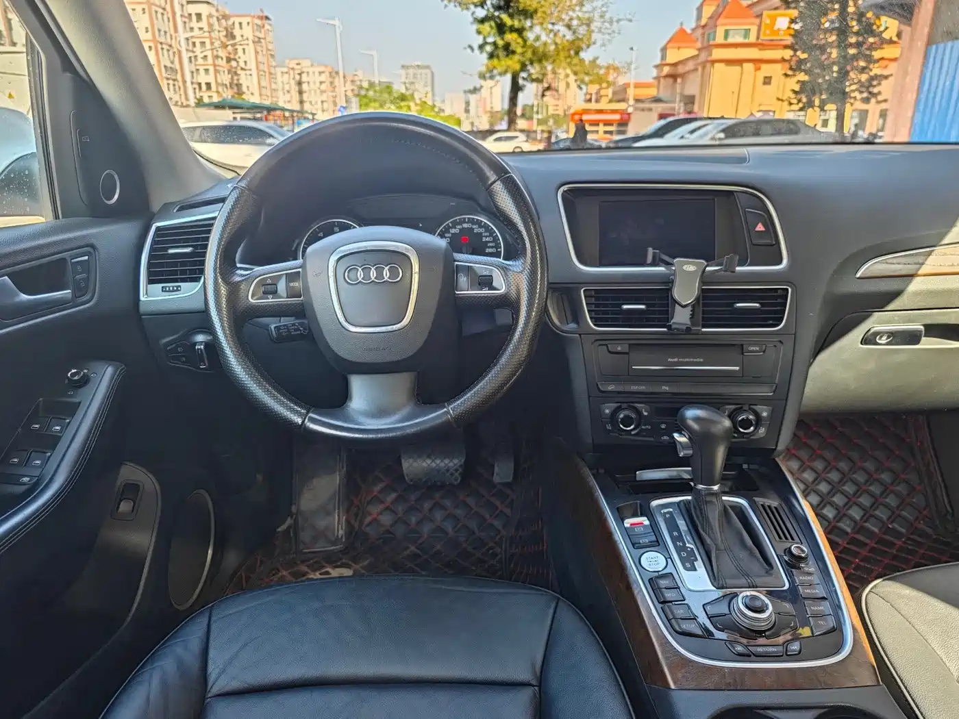 Audi Q5 (Import) 2010 2010 3.2FSI Sport