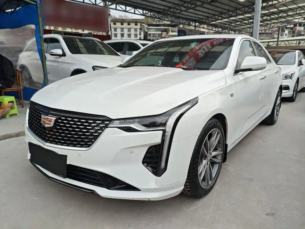 Cadillac CT4 2021 28T Luxury Model