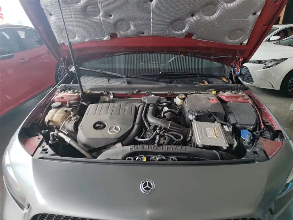 Mercedes-Benz A-Class 2019 A 200 L Sport Sedan фото 20
