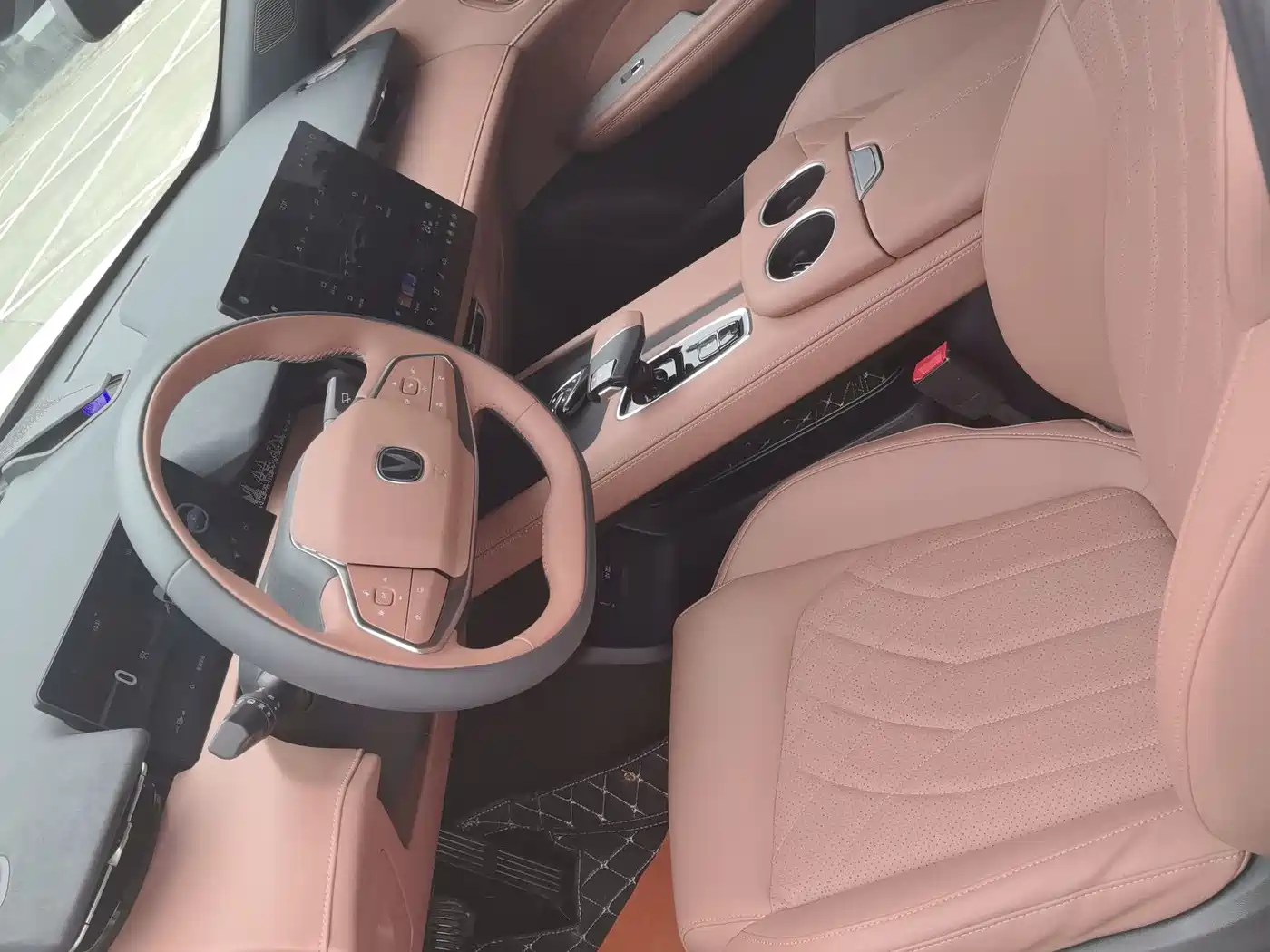 CHANGAN UNI Z NEW ENERGY