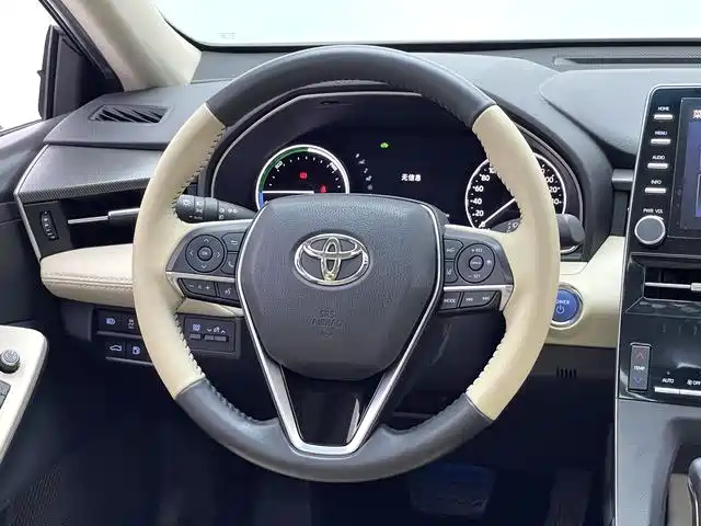 Toyota Avalon 2019 Hybrid 2.5L Luxury Edition China V фото 12