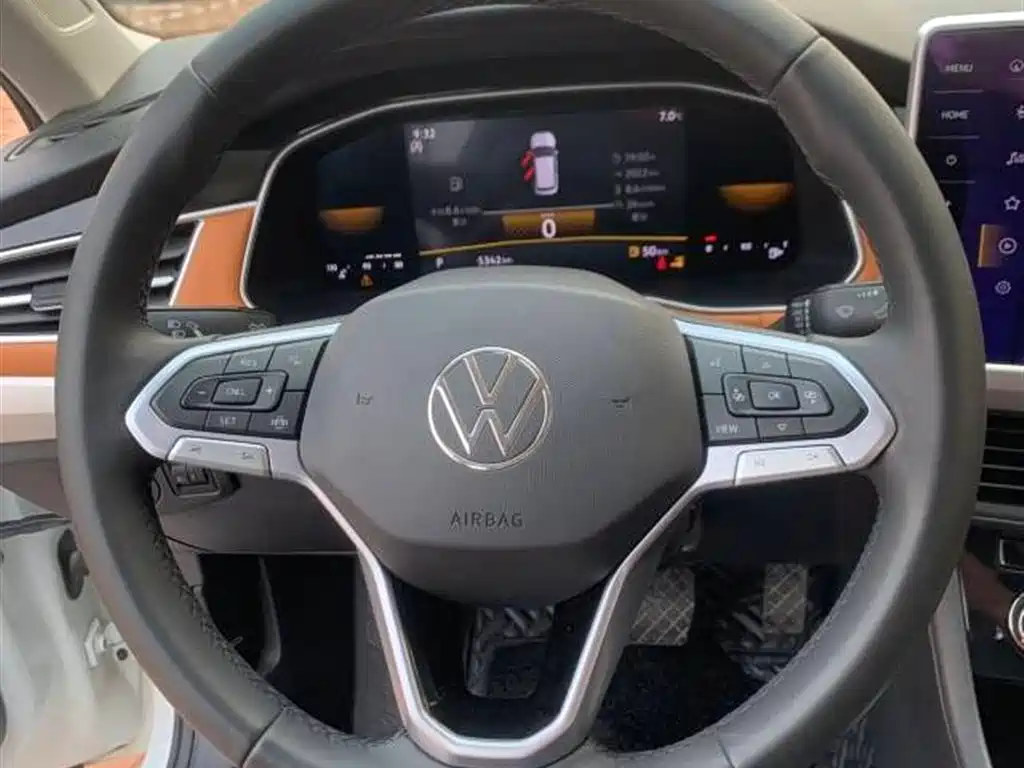 Volkswagen Bora 2023 200TSI DSG Smart Edition фото 14