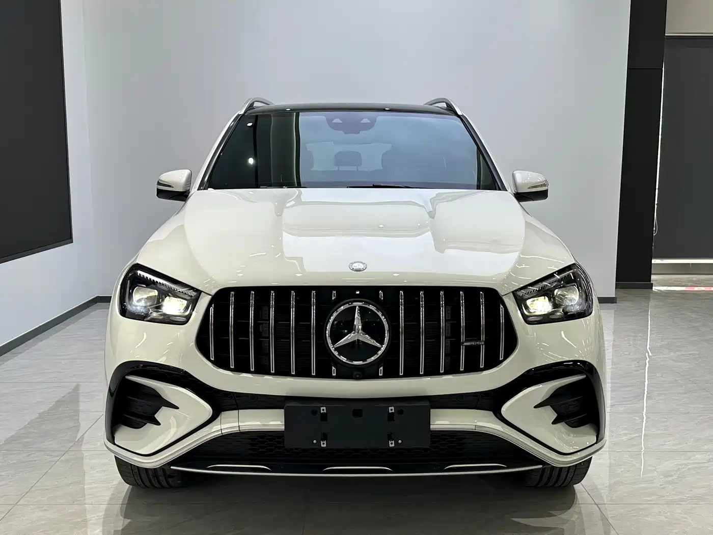 Mercedes-Benz GLE AMG 2024 AMG GLE 53 4MATIC+ фото 2