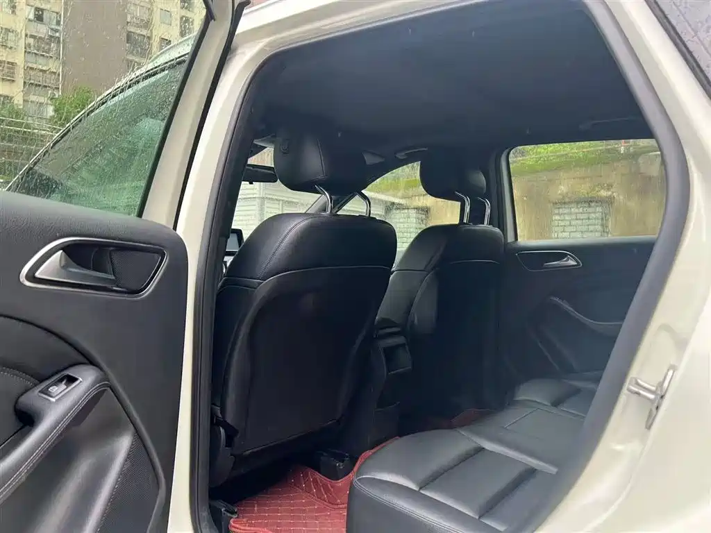 Mercedes-Benz B-Class 2012 B 180 фото 9
