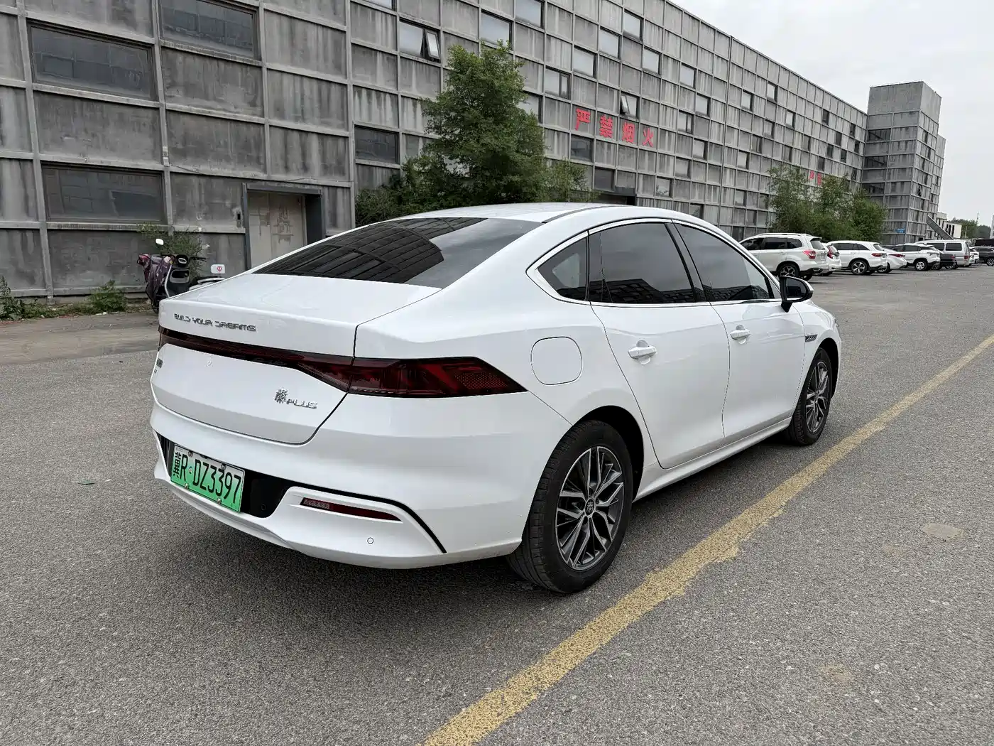 BYD Qin PLUS 2021 EV 500KM Luxury Model фото 14