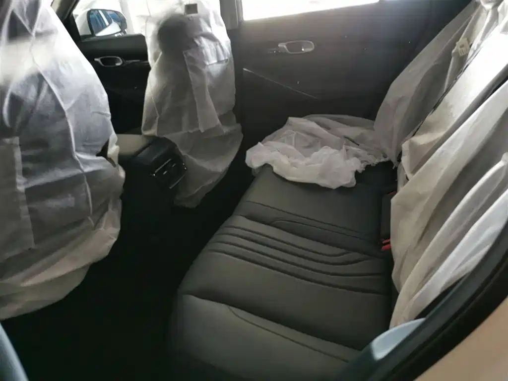 Geely Galaxy Galaxy E5 2026 530km Voyager Edition фото 17