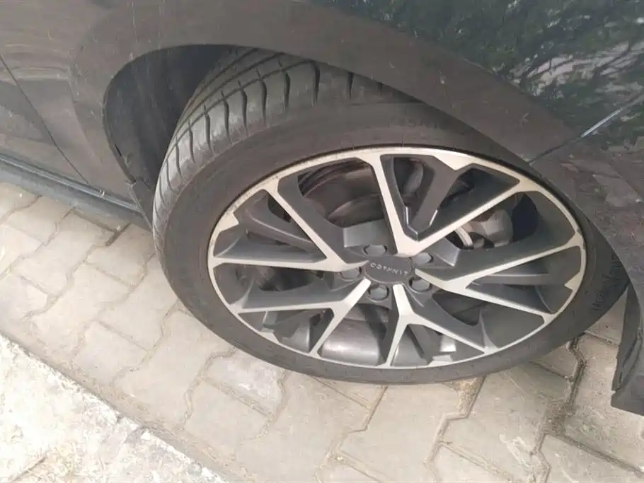 Lynk & Co 03 2018 1.5TD DCT Power Pro Version China V фото 6