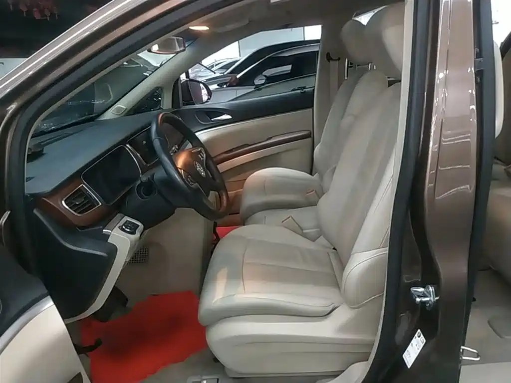 Buick GL8 2018 28T Luxury Model China VI фото 15
