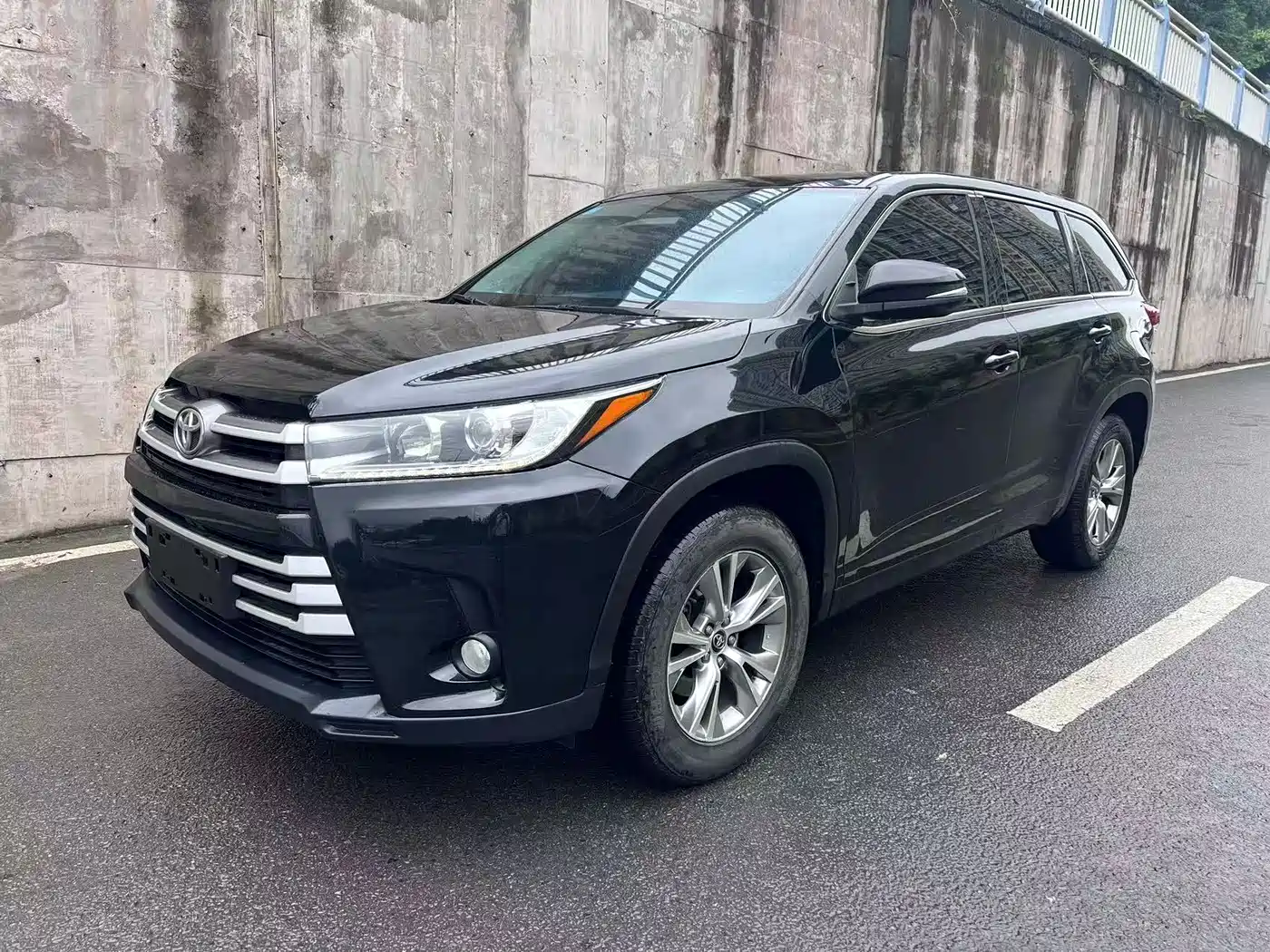Toyota Highlander 2018 2.0T 2WD Elite 5-Seater China VI