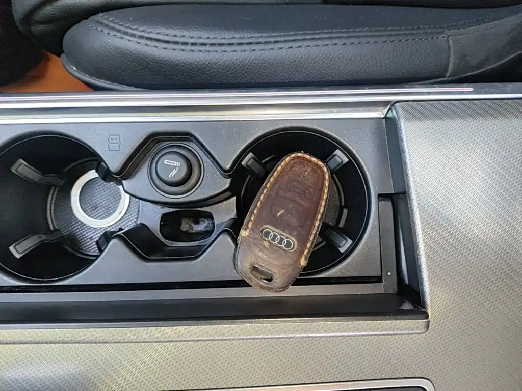 Photo 9 - Audi A6L