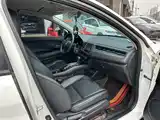 Photo 8 - Honda Vezel
