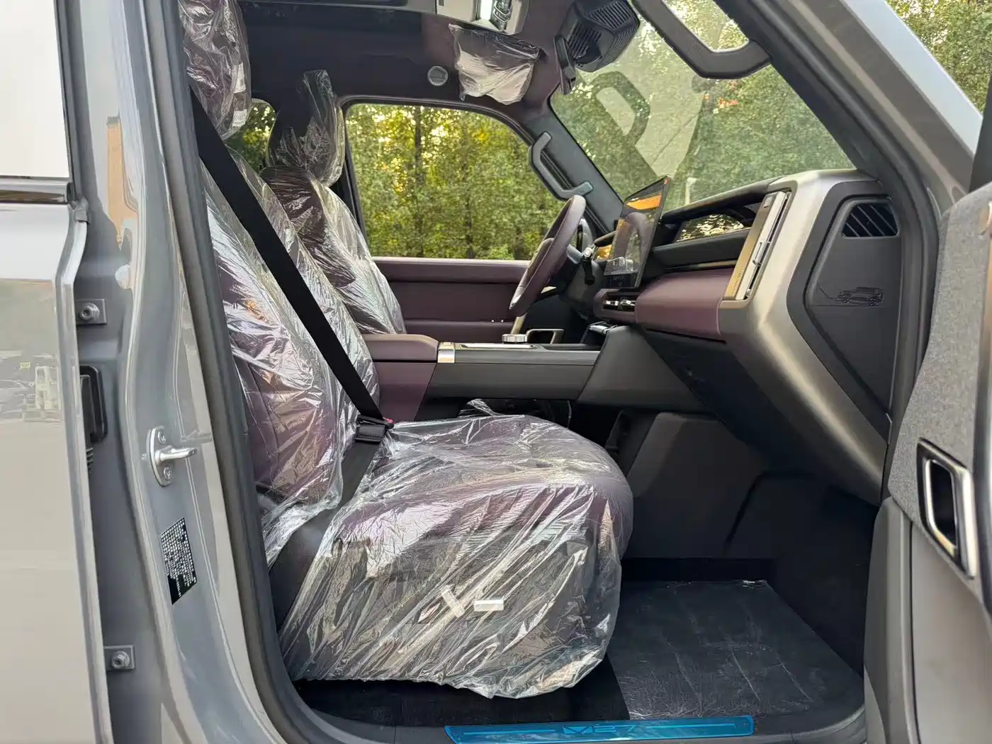 iCAR V27 2026 2026 200KM AWD Falcon 500