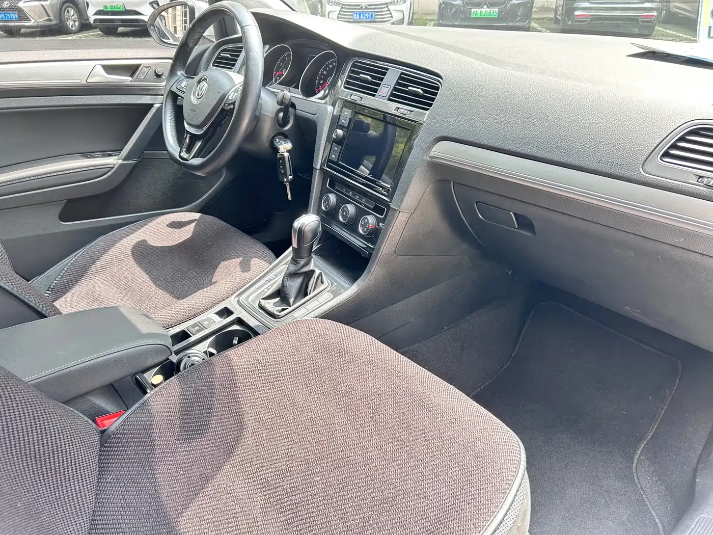 Volkswagen Golf 2018 230TSI Automatic Comfort фото 9