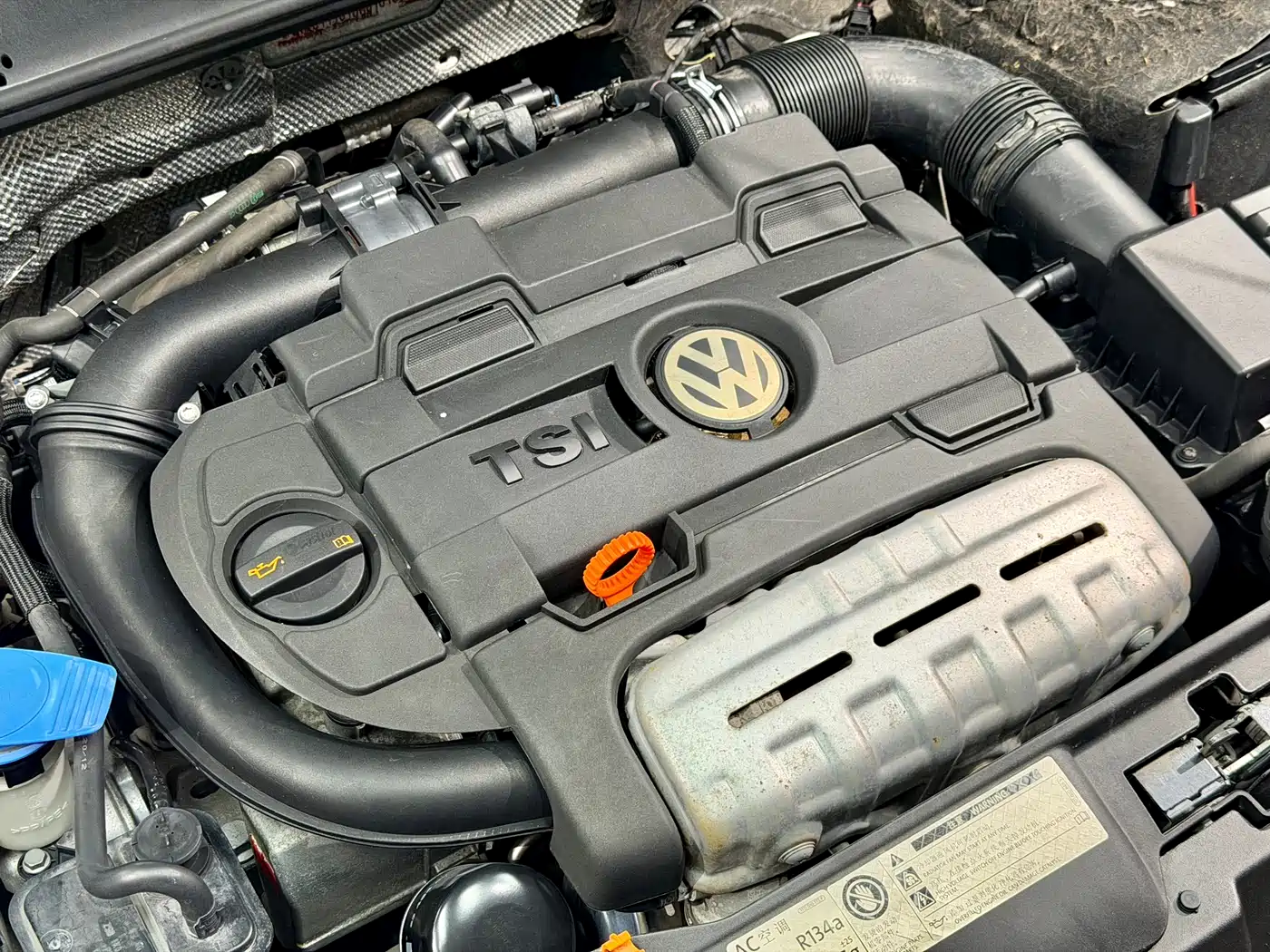 Volkswagen Beetle 2013 1.4TSI Fashion Edition фото 18