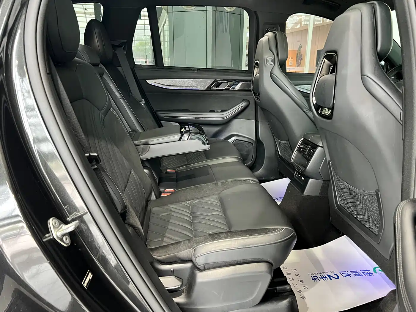 Lynk & Co 09 EM-P 2021 2.0T PHEV Halo 7-Seater фото 10