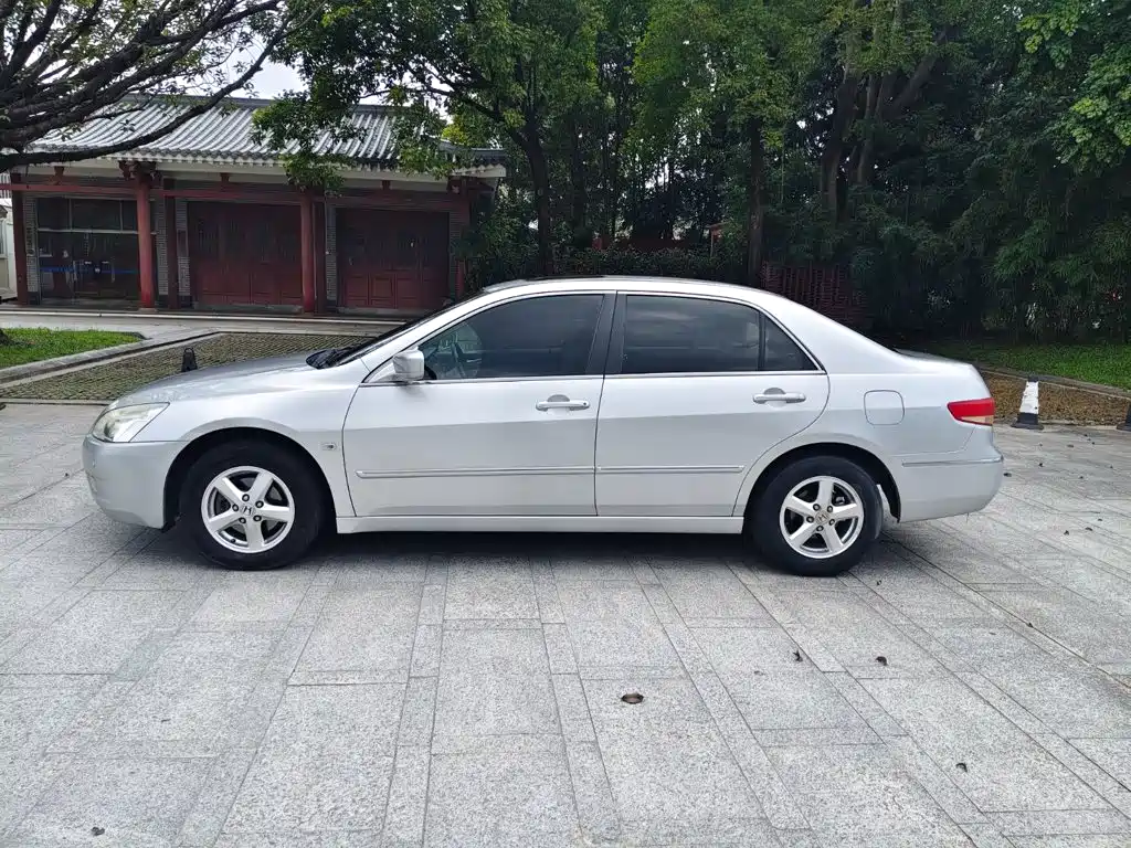 Honda Accord 2005 2005 Model 2.4L Heated