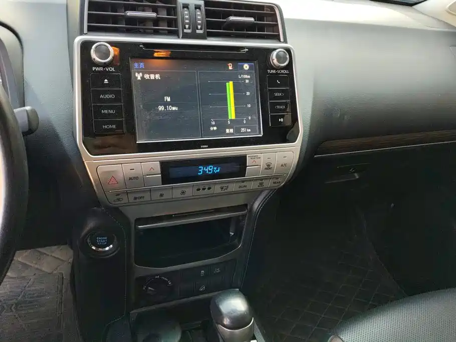 Toyota Prado 2019 2019 3.5L Automatic TX-L Zunxiang Edition with Rear-mounted Spare Tire