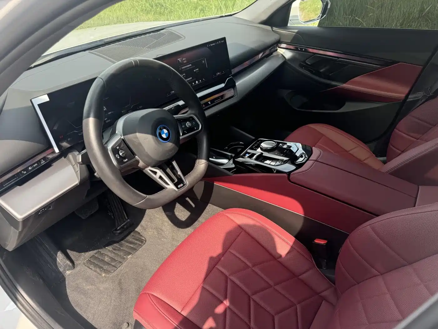2026 BMW i5