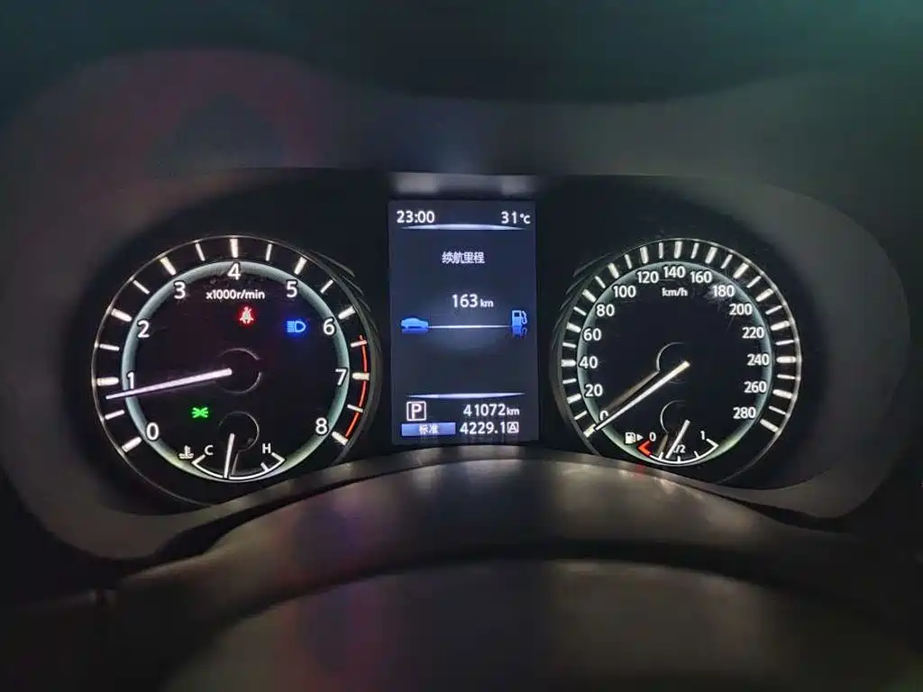Infiniti Q50L 2019 2018 2.0T Comfort (China VI)