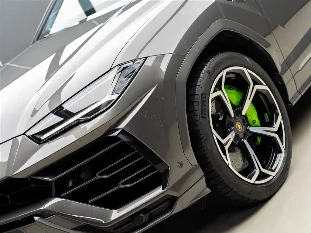Lamborghini Urus 2021 4.0T V8 фото 3