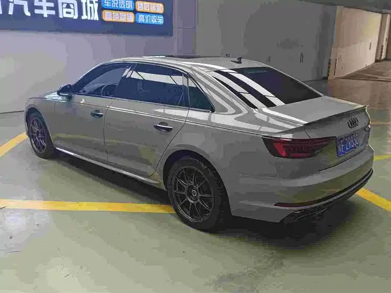 Audi A4L 2019 45 TFSI quattro Sport (China V) фото 4