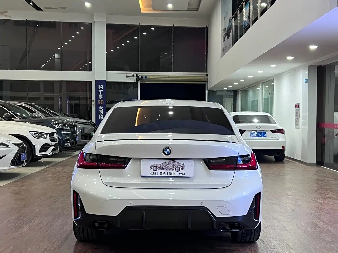 BMW 3 Series 2024 325Li M Sport Shadowline Package фото 5