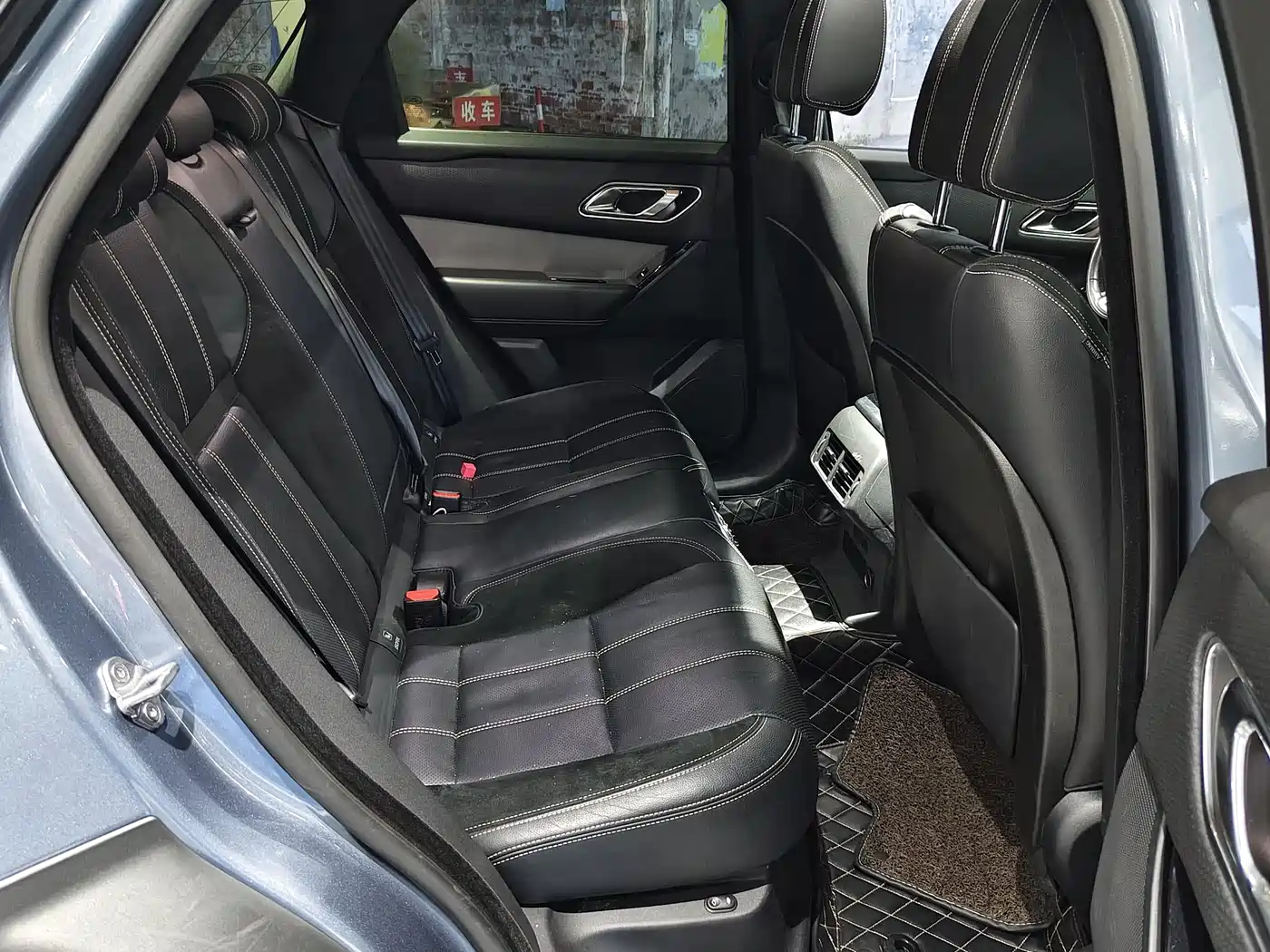 Land Rover Range Rover Velar 2018 P300 R-DYNAMIC S фото 11