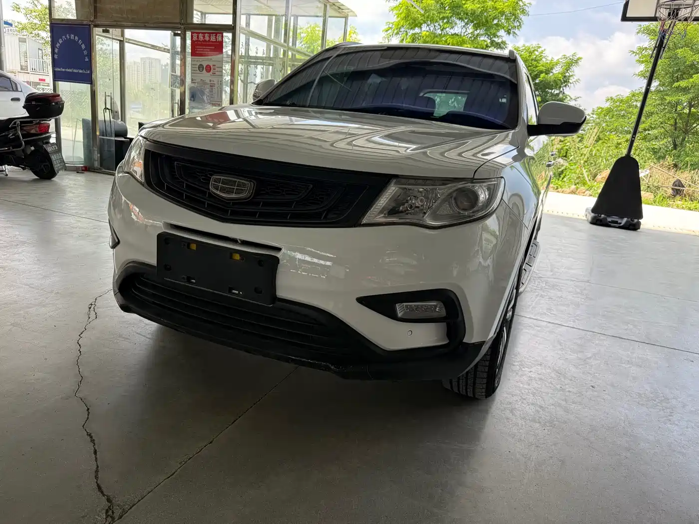 Фото 3 - Geely Boyue
