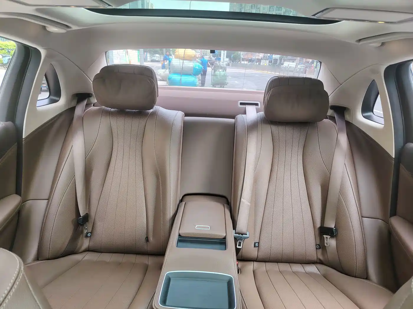 Mercedes-Benz E-Class 2021 E 300 L Fashion фото 17
