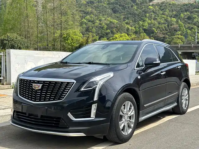 CADILLAC XT5