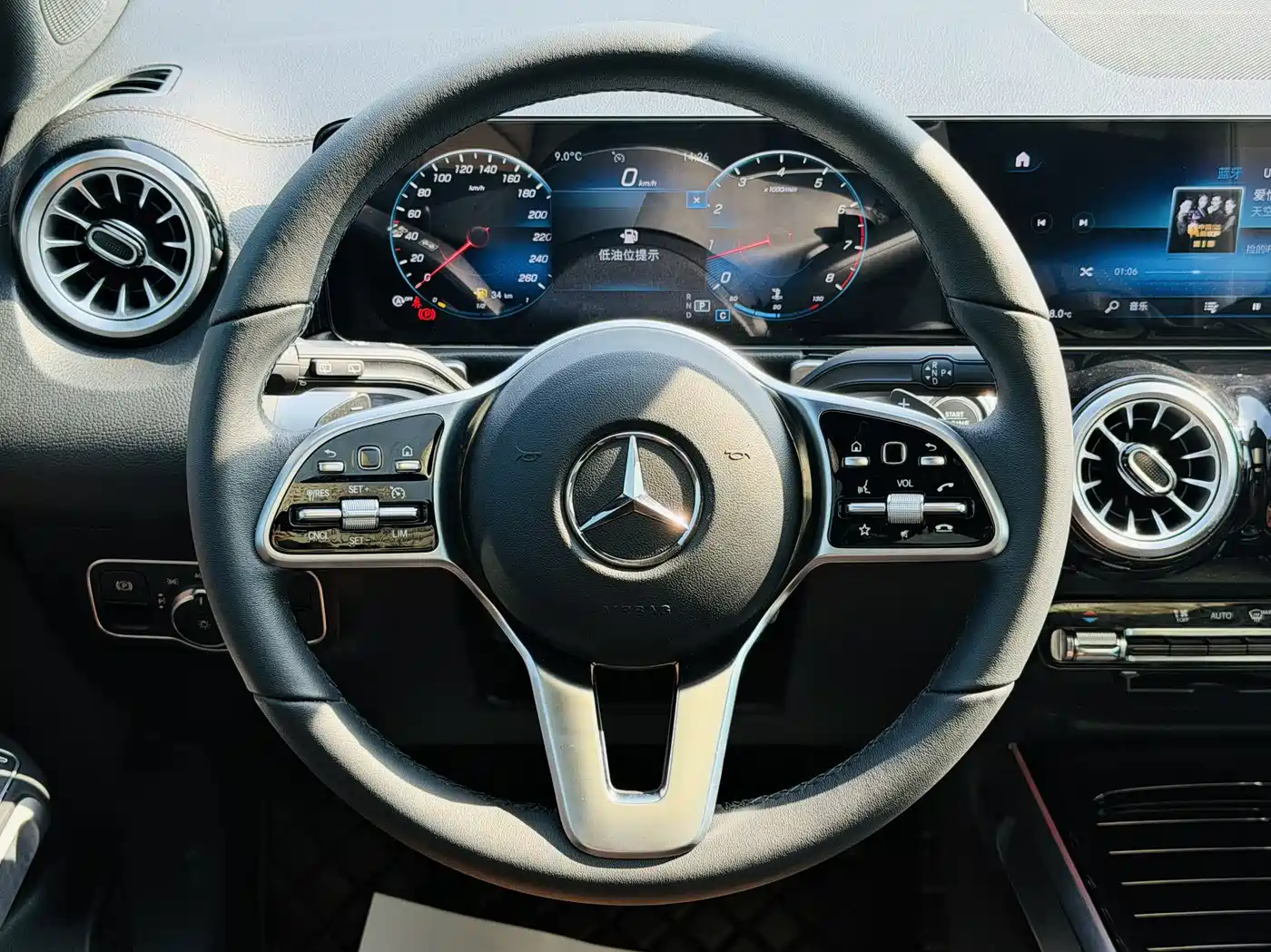 Mercedes-Benz GLB 2022 GLB 220 Dynamic фото 6
