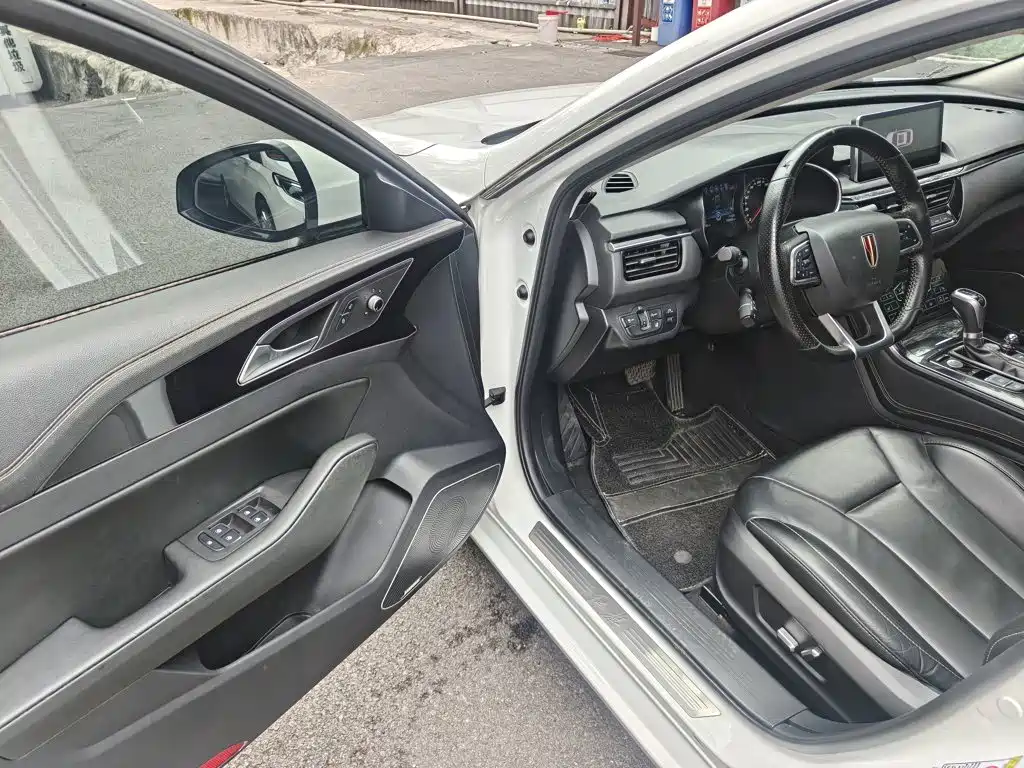 Hongqi H5 2019 2019 30TD Smart Connect Rhythm Edition