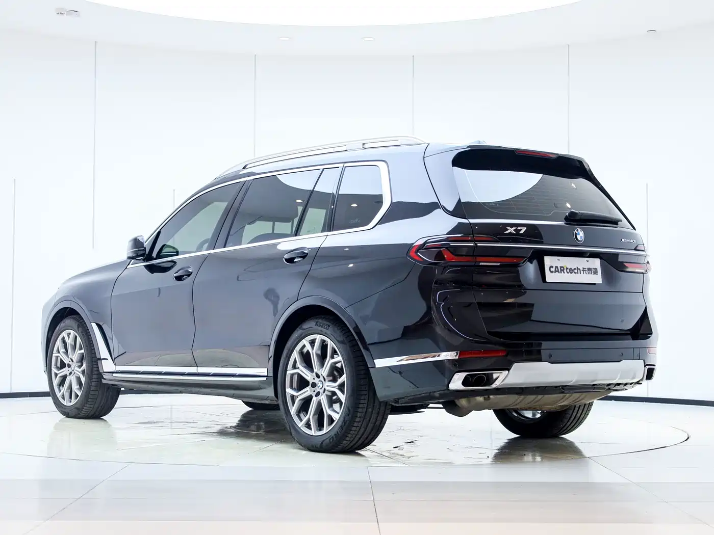 BMW X7 2024 xDrive40i Leading Luxury Package фото 3