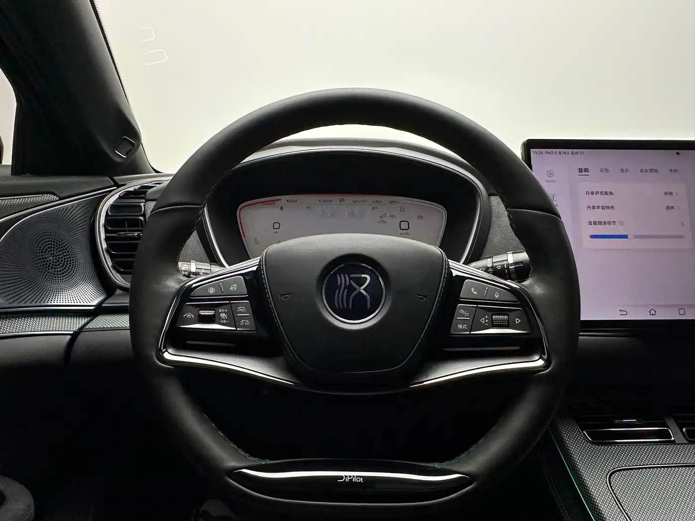 BYD Han 2022 EV 610KM AWD Qianshan Green Limited Edition фото 19