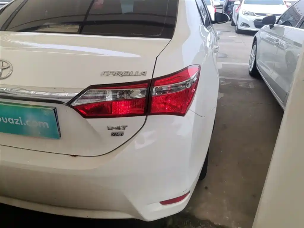 Toyota Corolla 2017 Facelift 1.2T S-CVT GL-i фото 8