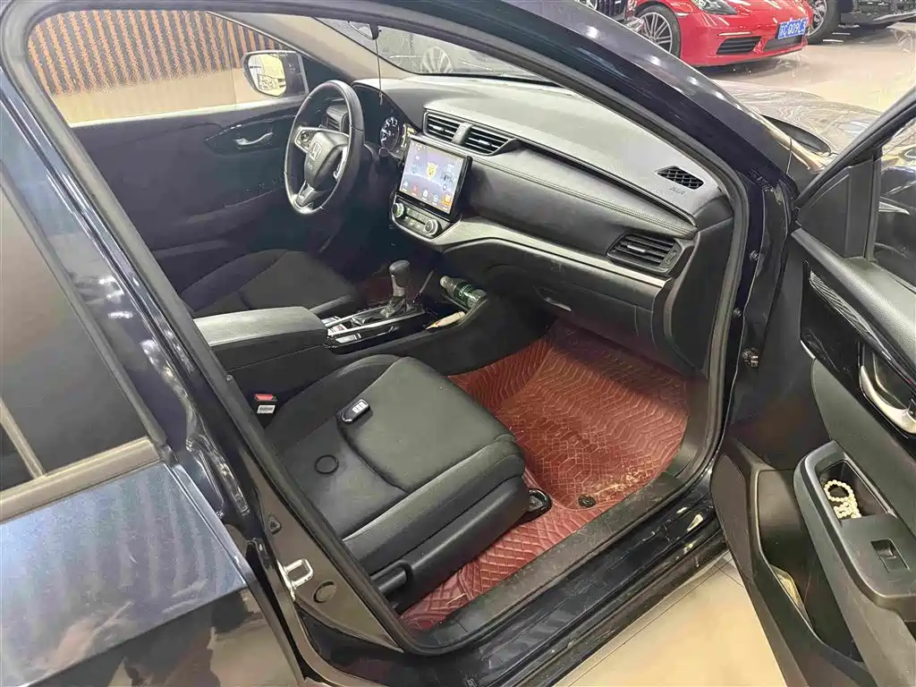 Honda ENVIX 2021 2019 180TURBO CVT Enjoyment China V