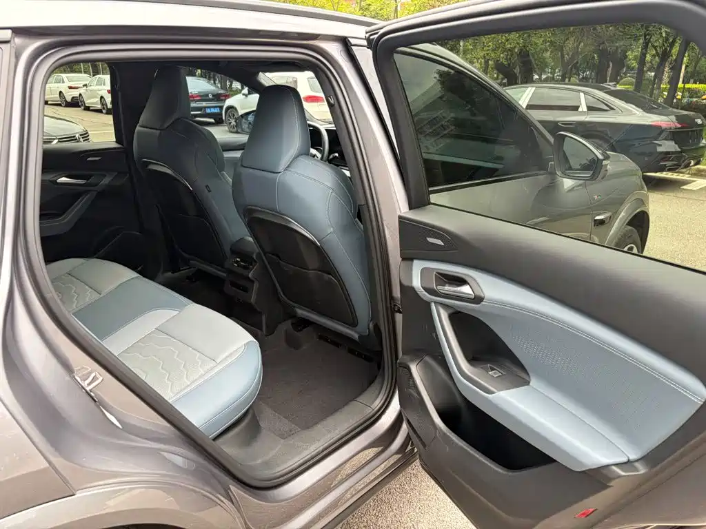 Audi Q6L e-tron 2025 2025 Model Pioneer Edition