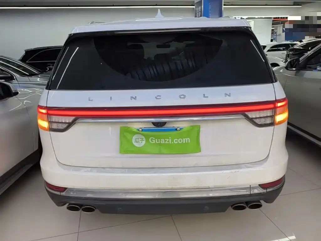 Lincoln Aviator (Import) 2020 2020 3.0T V6 AWD Premium Edition
