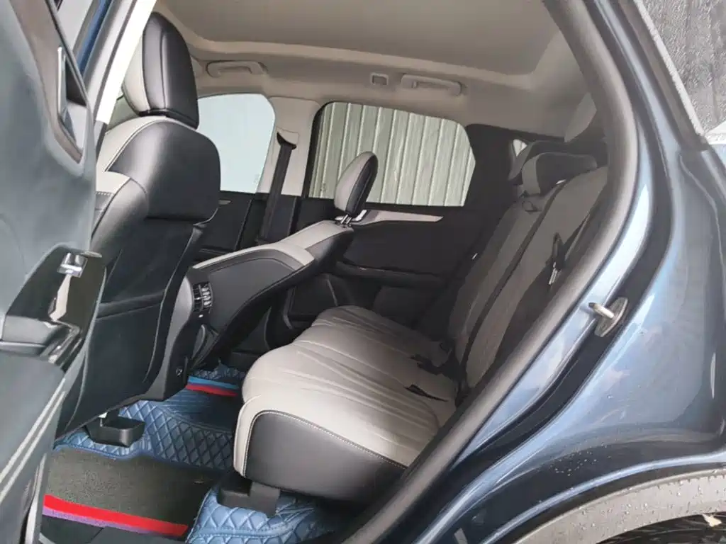 Ford Escape 2023 2020 EcoBoost 245 2WD Premium Edition