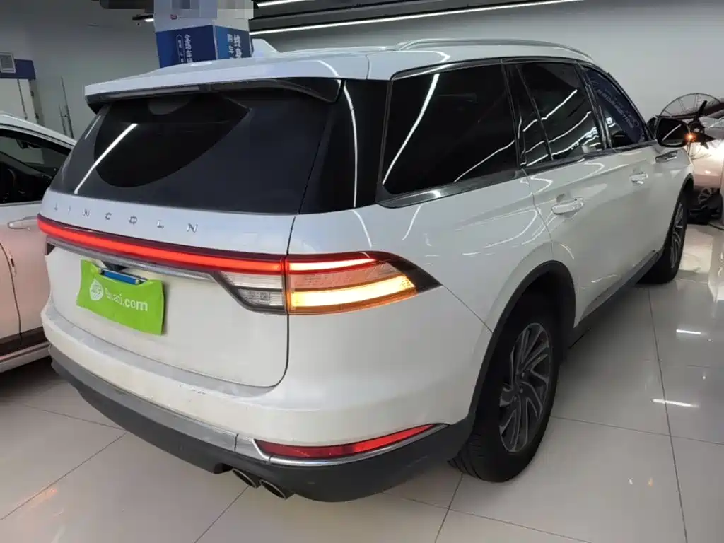 Lincoln Aviator (Import) 2020 2020 3.0T V6 AWD Premium Edition