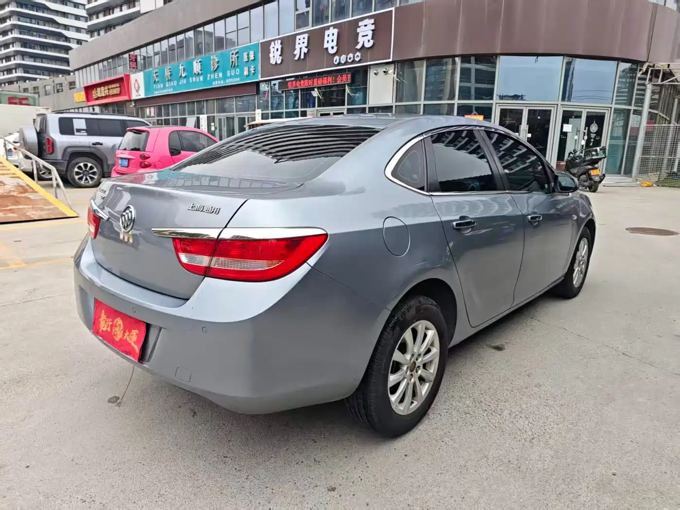 Buick Excelle 2010 GT 1.6L Automatic Fashion Edition фото 5