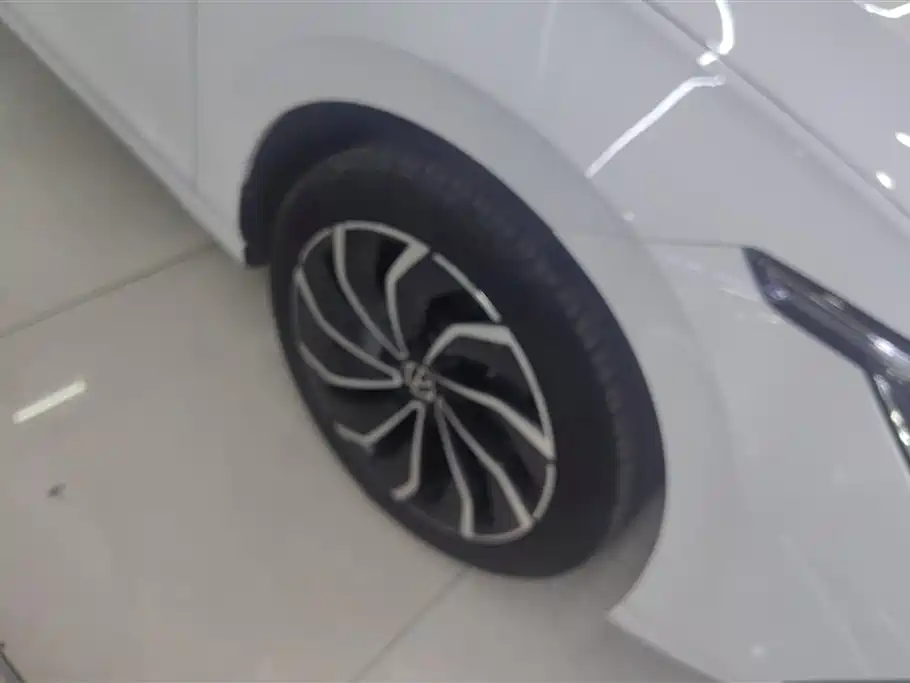 Volkswagen Golf 2021 280TSI DSG Pro фото 6