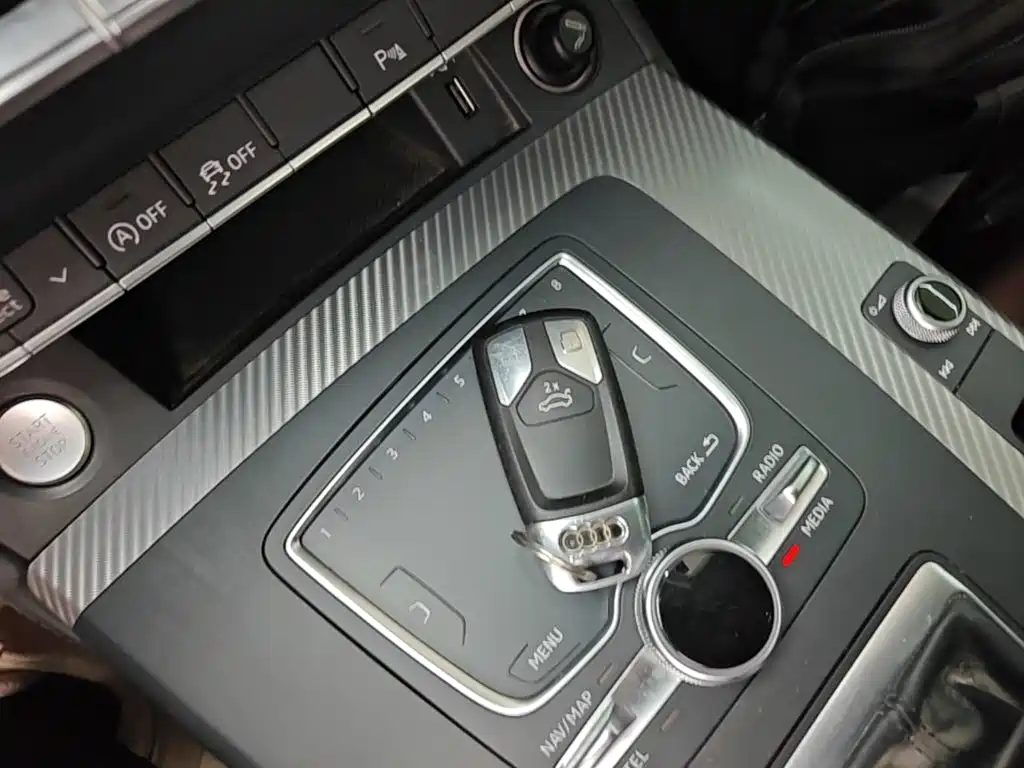 Audi Q5L 2019 2018 45 TFSI Exclusive Fashion China VI