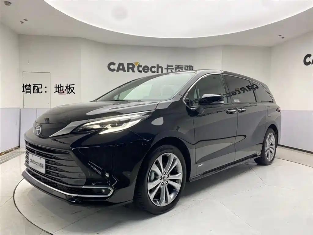 Toyota Sienna 2024 2.5L Hybrid Ultimate Premium Edition