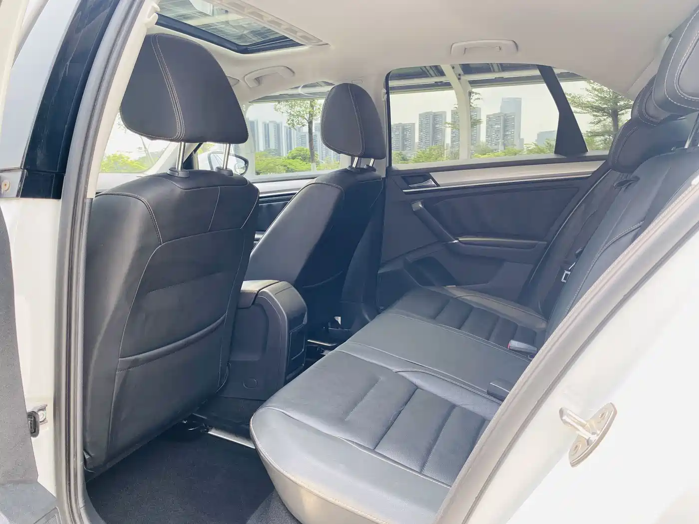 Volkswagen Bora 2016 Model 1.6L Automatic Comfort фото 12