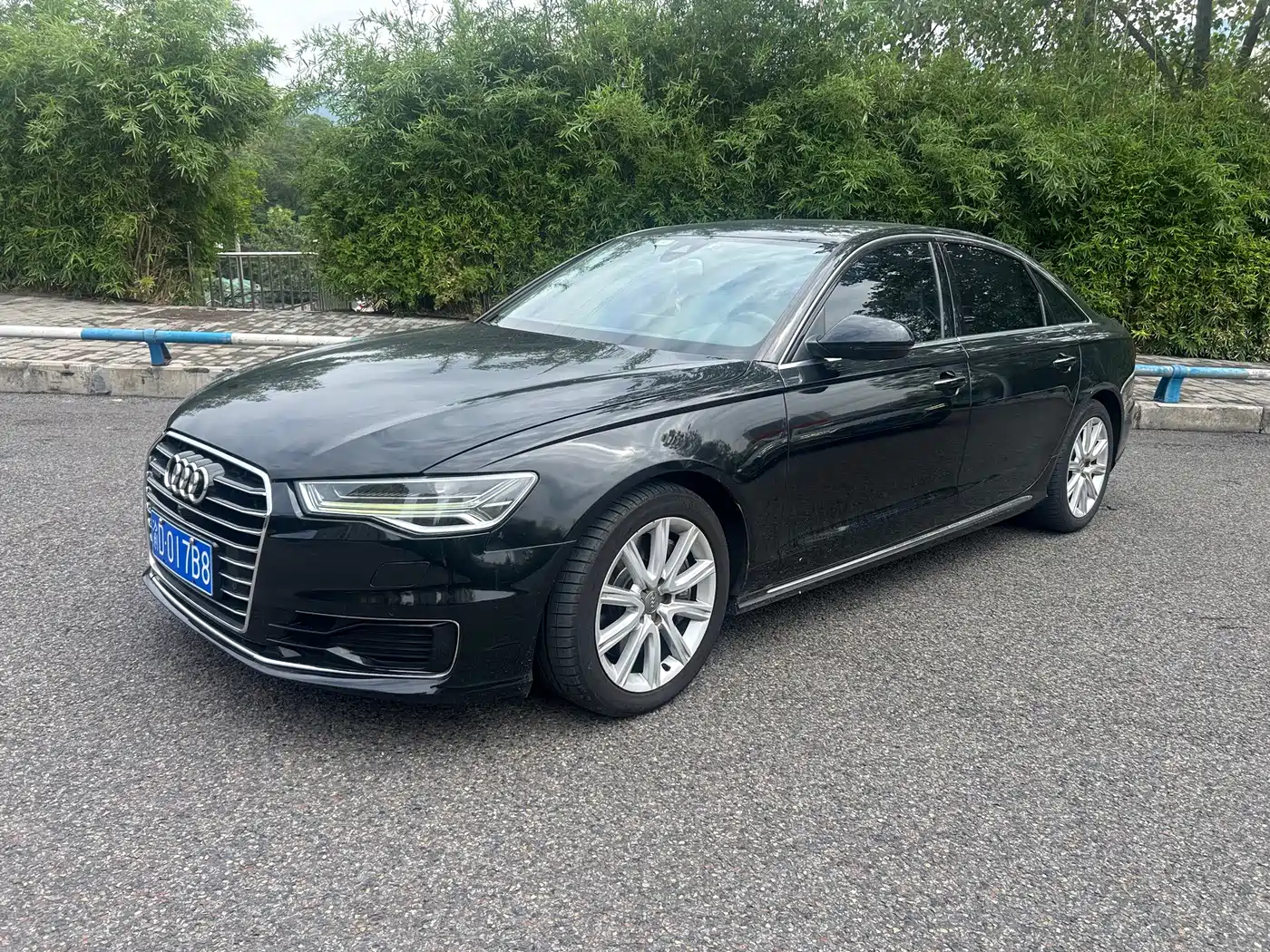 Photo 3 - Audi A6L